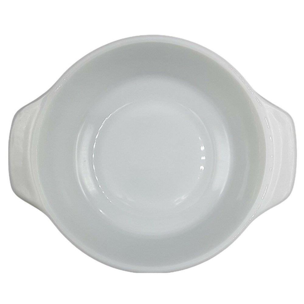 Vintage White Milk Glass Round Baker One Quart Small Casserole Side Dish #436 - Picture 3 of 10